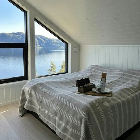 Panoramic Cabin By Lake Lundevannet * Moi (Lund)